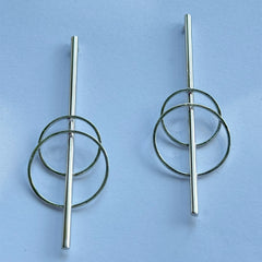 Modern Circle Bar Earrings - Sleek & Stylish